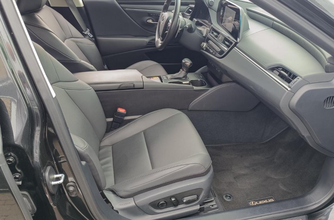 Купить Lexus ES