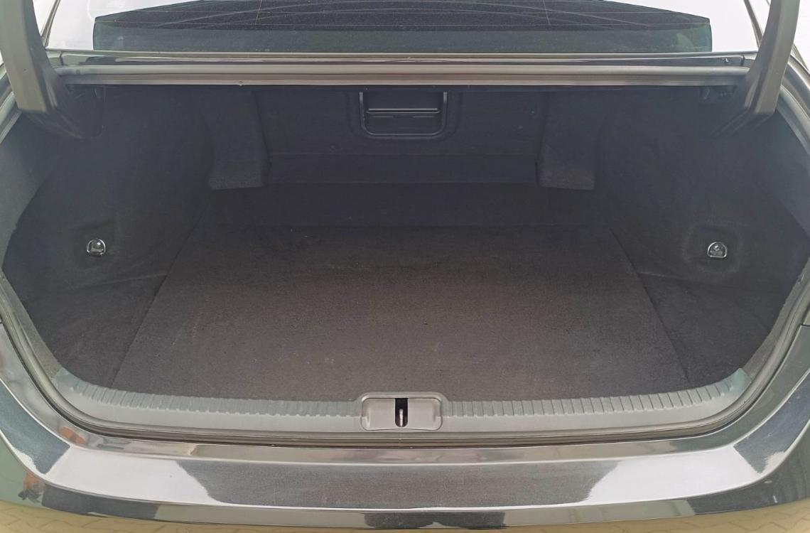 Купить Lexus ES