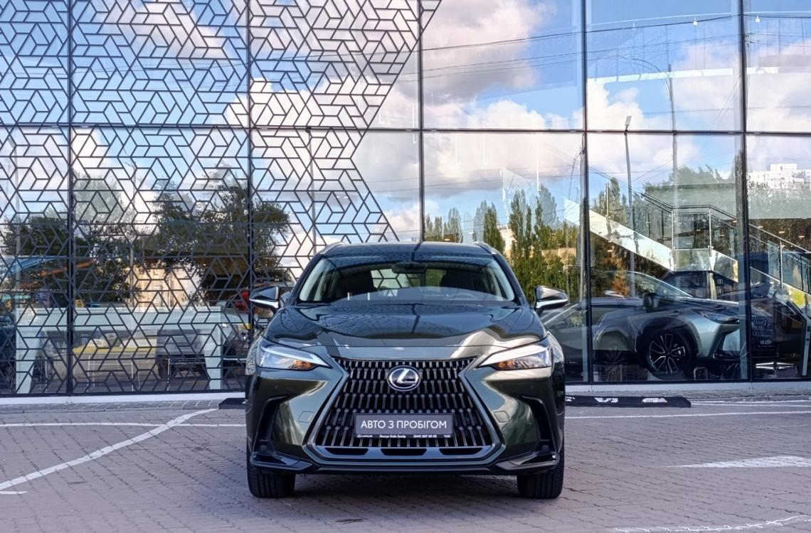 Купить Lexus NX200