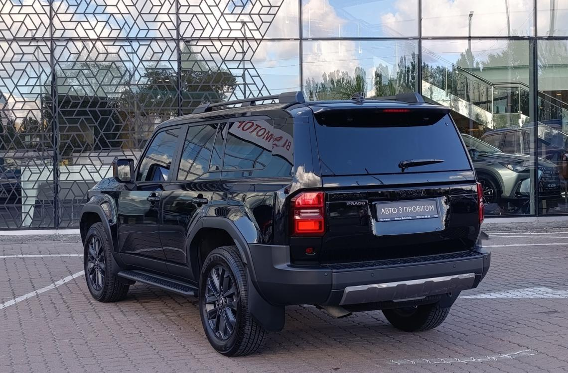 Купить Toyota LAND CRUISER PRADO