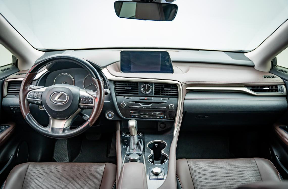 Купить Lexus RX 200T