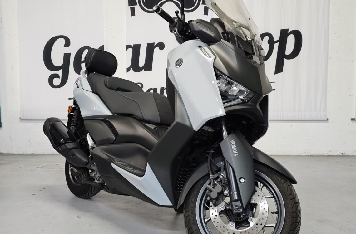 Yamaha XMAX 300 Tech MAX