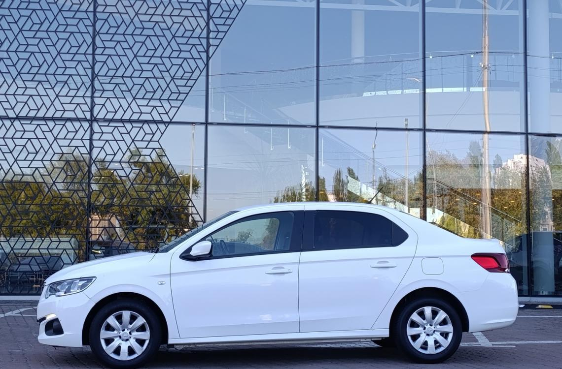 Купить Peugeot 301