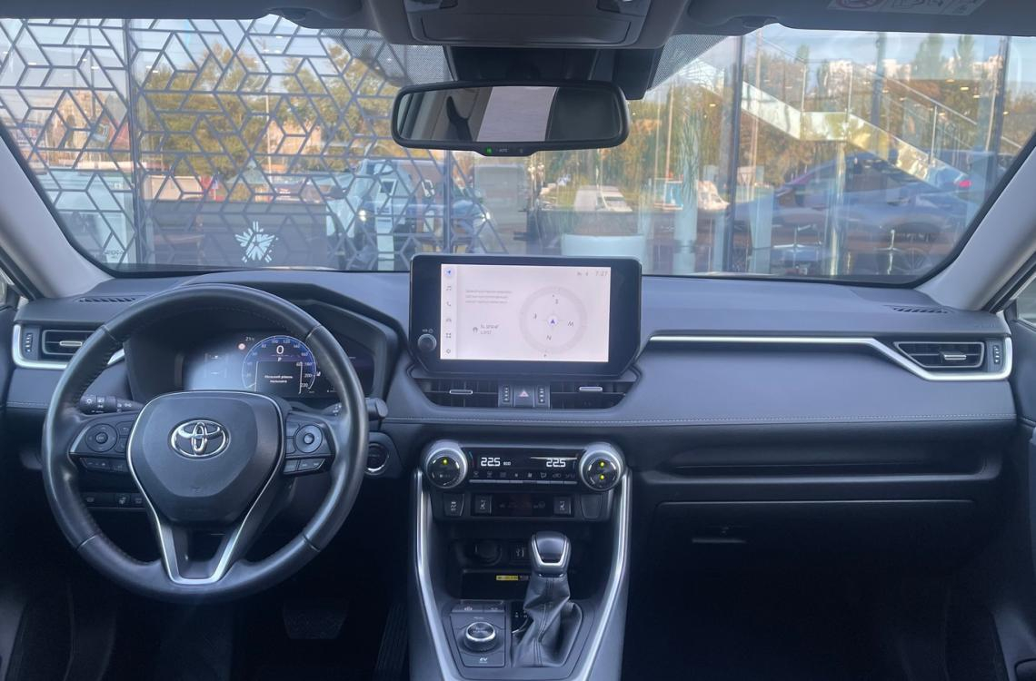 Купить Toyota RAV4