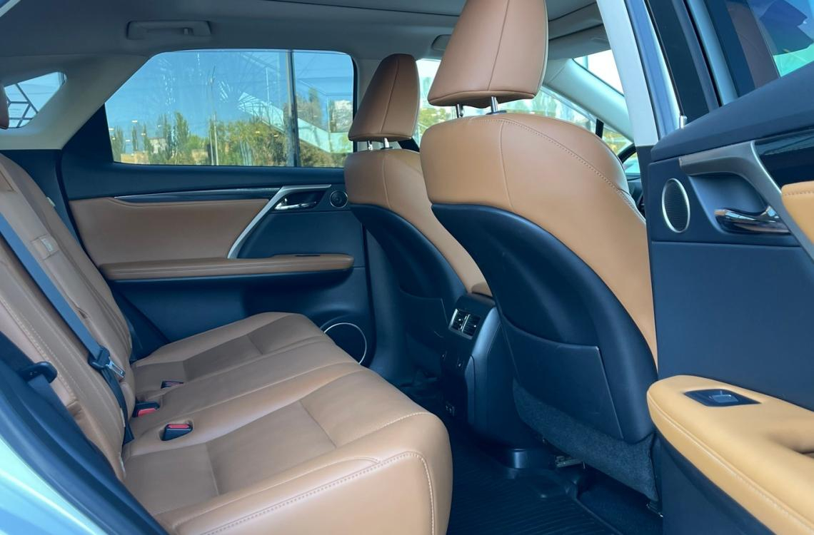 Купить Lexus RX350