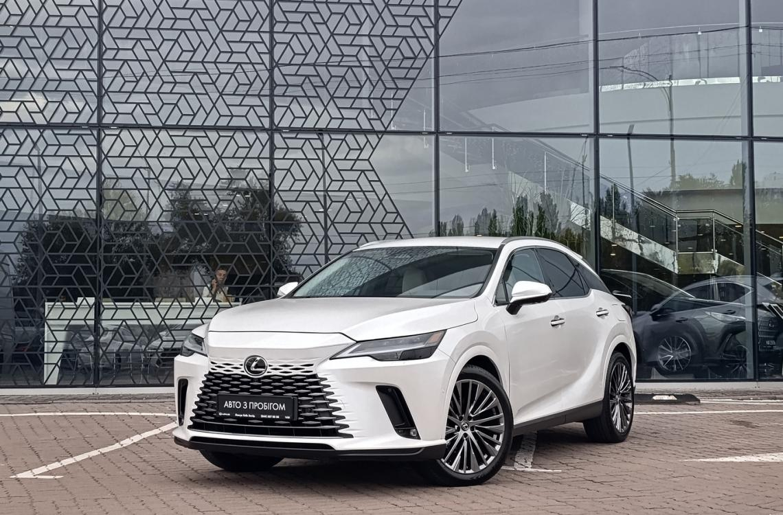 Купить Lexus RX450h Plug-in