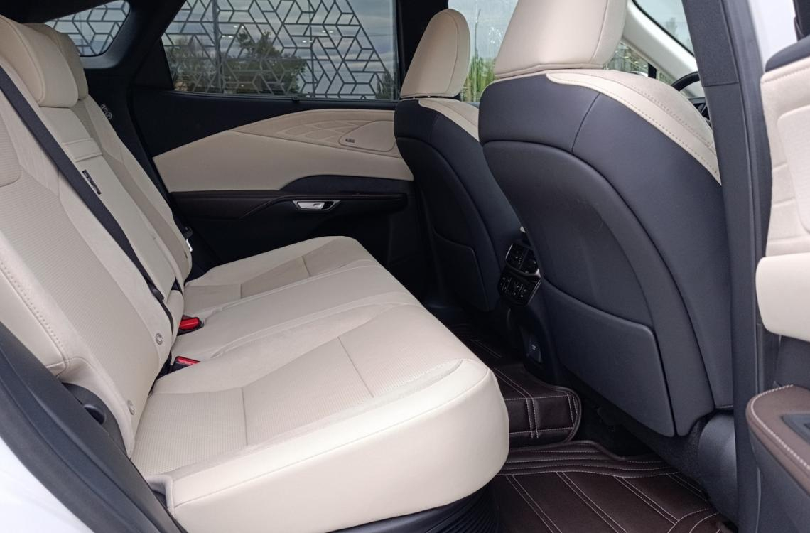 Купить Lexus RX450h Plug-in