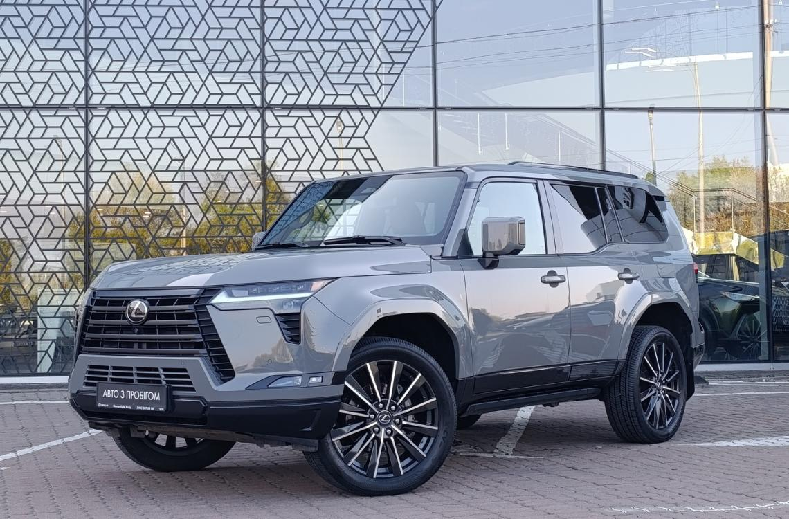 Придбати Lexus GX550