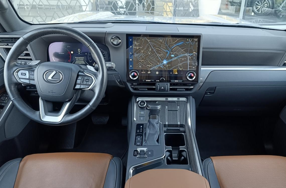 Придбати Lexus GX550