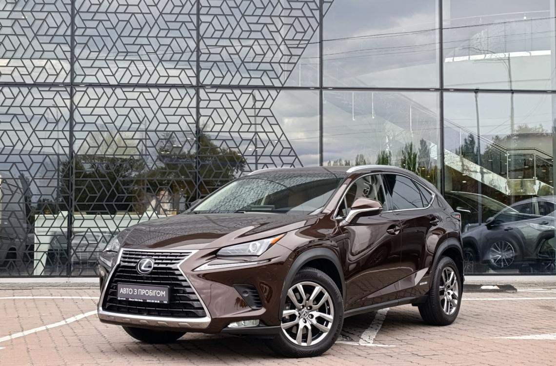 Купить Lexus NX300h