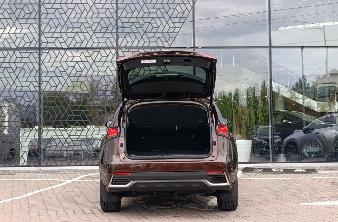 Купить Lexus NX300h