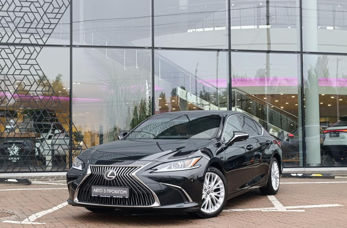 Придбати Lexus ES350