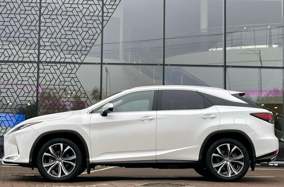 Придбати Lexus RX200t/300
