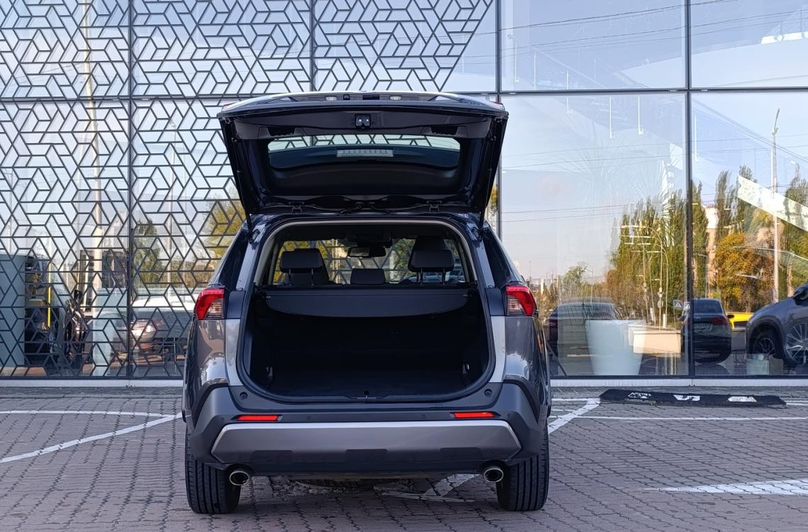 Придбати Toyota RAV4