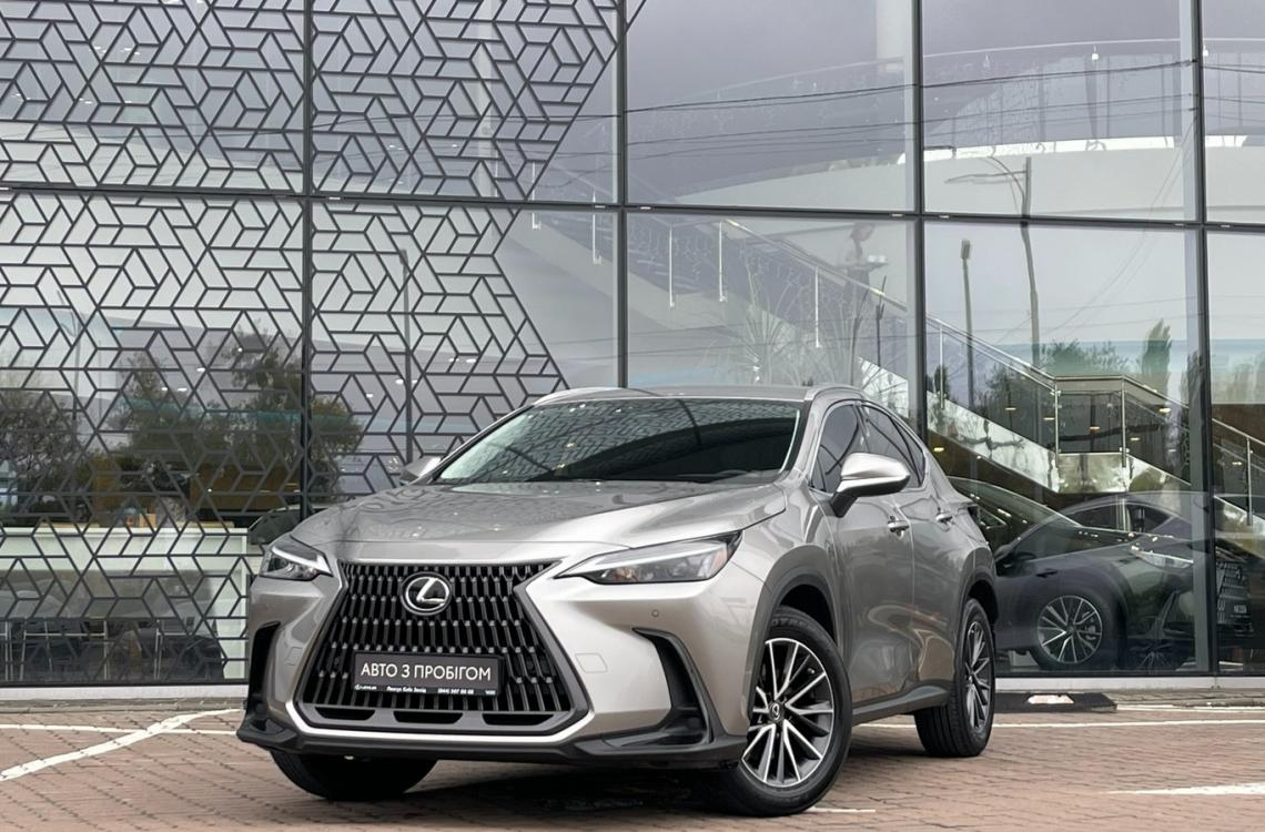 Купить Lexus NX200