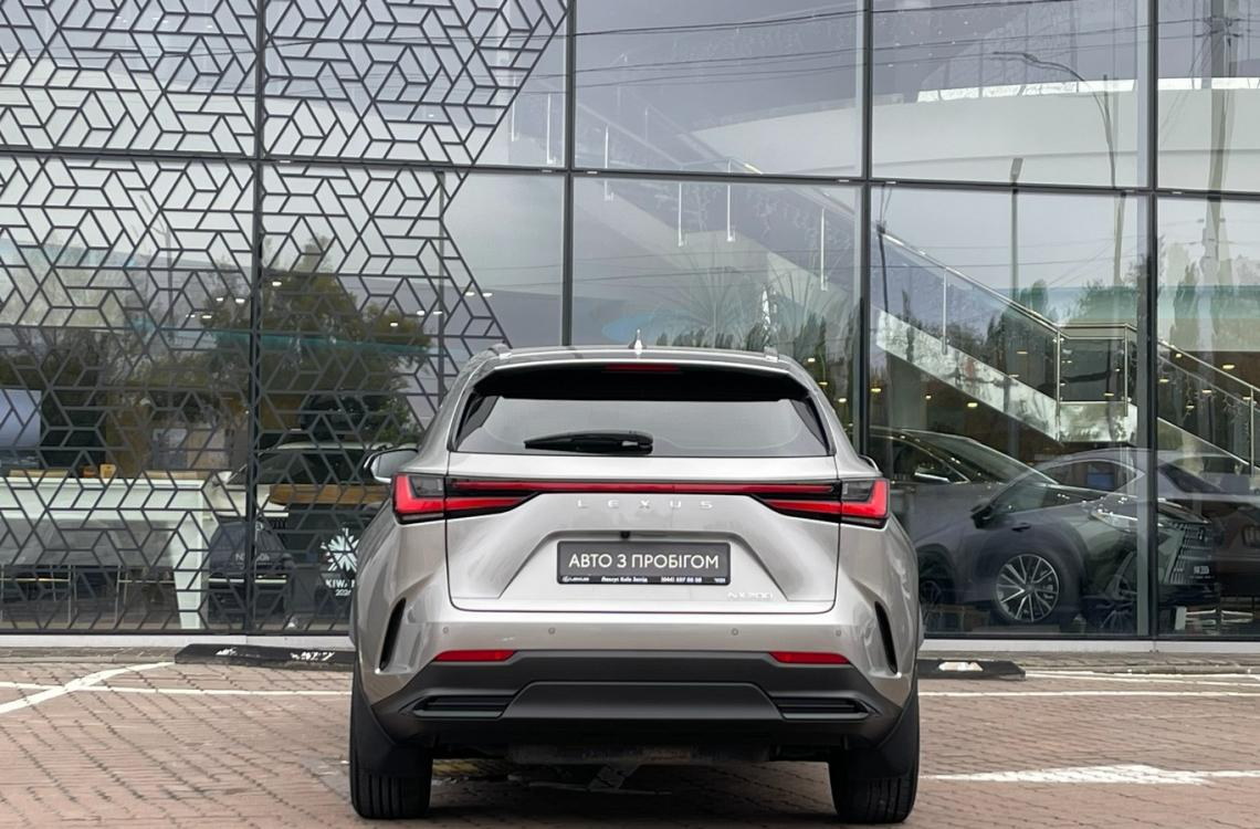 Купить Lexus NX200