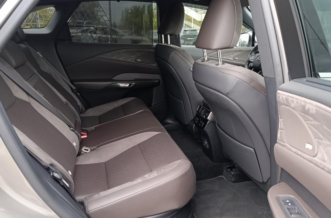 Купить Lexus RX350h