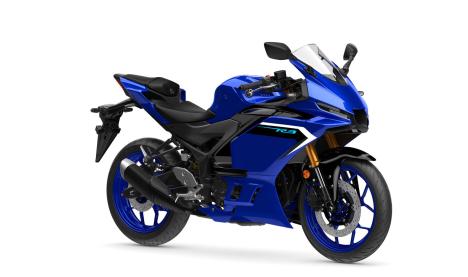Yamaha YZF-R3 YZF-R3 42 к.с. (30,9 кВт) @ 10 750 л.с.