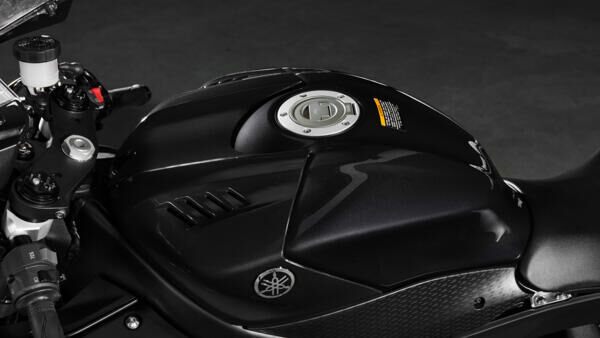 Легкий алюмінієвий паливний бак 