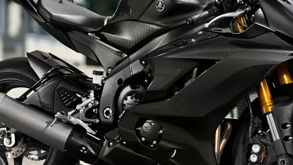 Компактна рама Deltabox і легкий магнієвий підрамник 