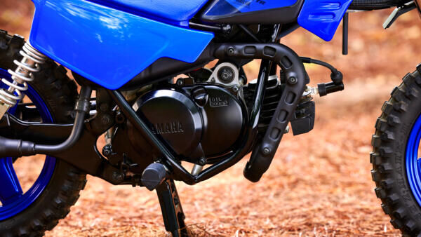 2-тактний двигун об'ємом 50 куб. см 