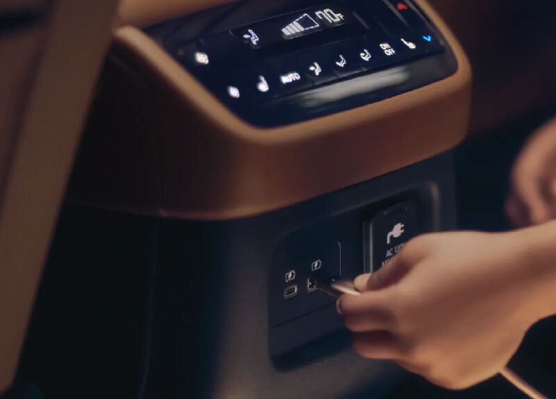 ОСТАВАЙТЕСЬ НА СВЯЗИ