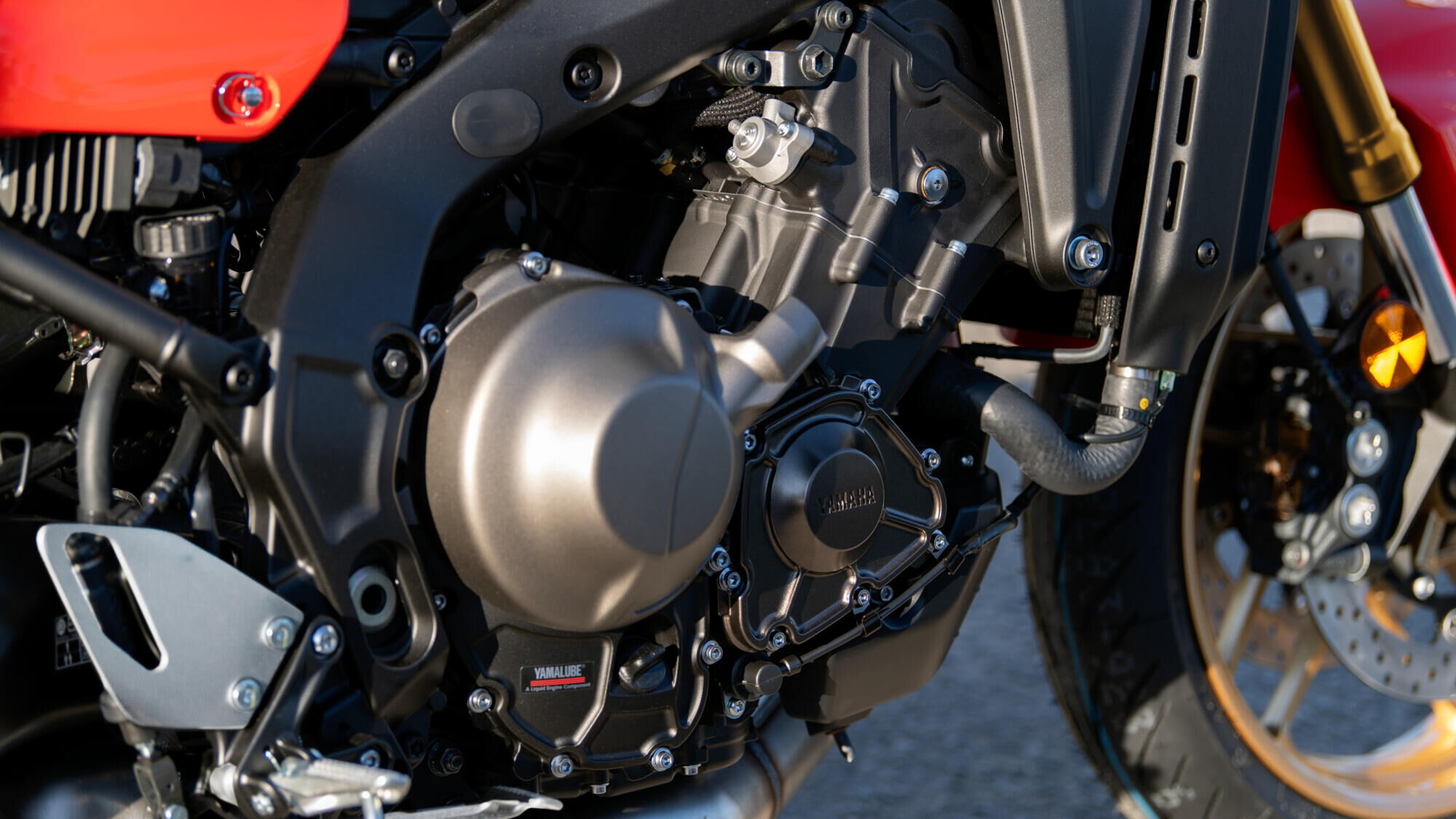 Потужний 890-кубовий двигун CP3 з високим крутним моментом 