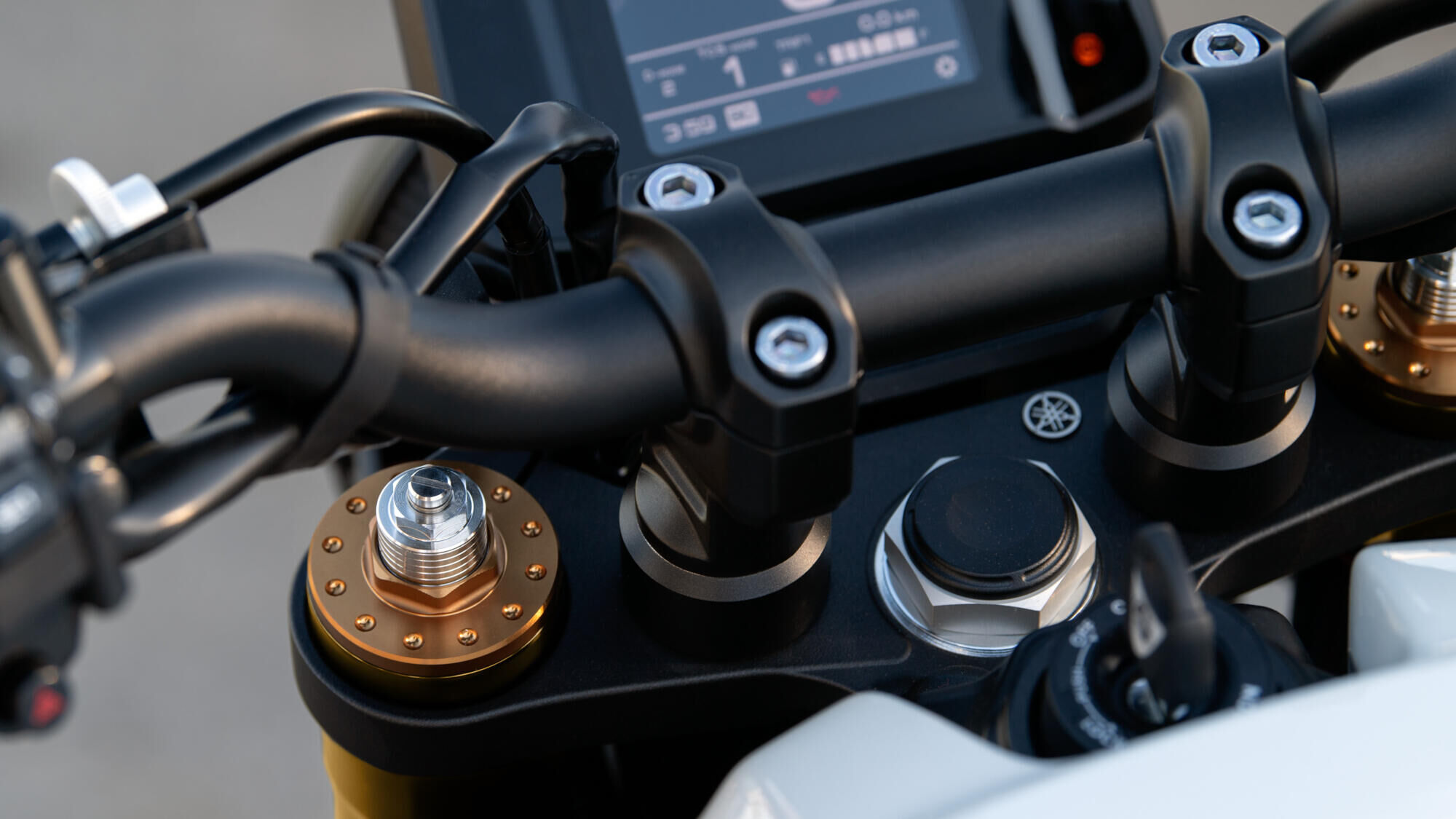 Деталі та матеріали преміум-класу 