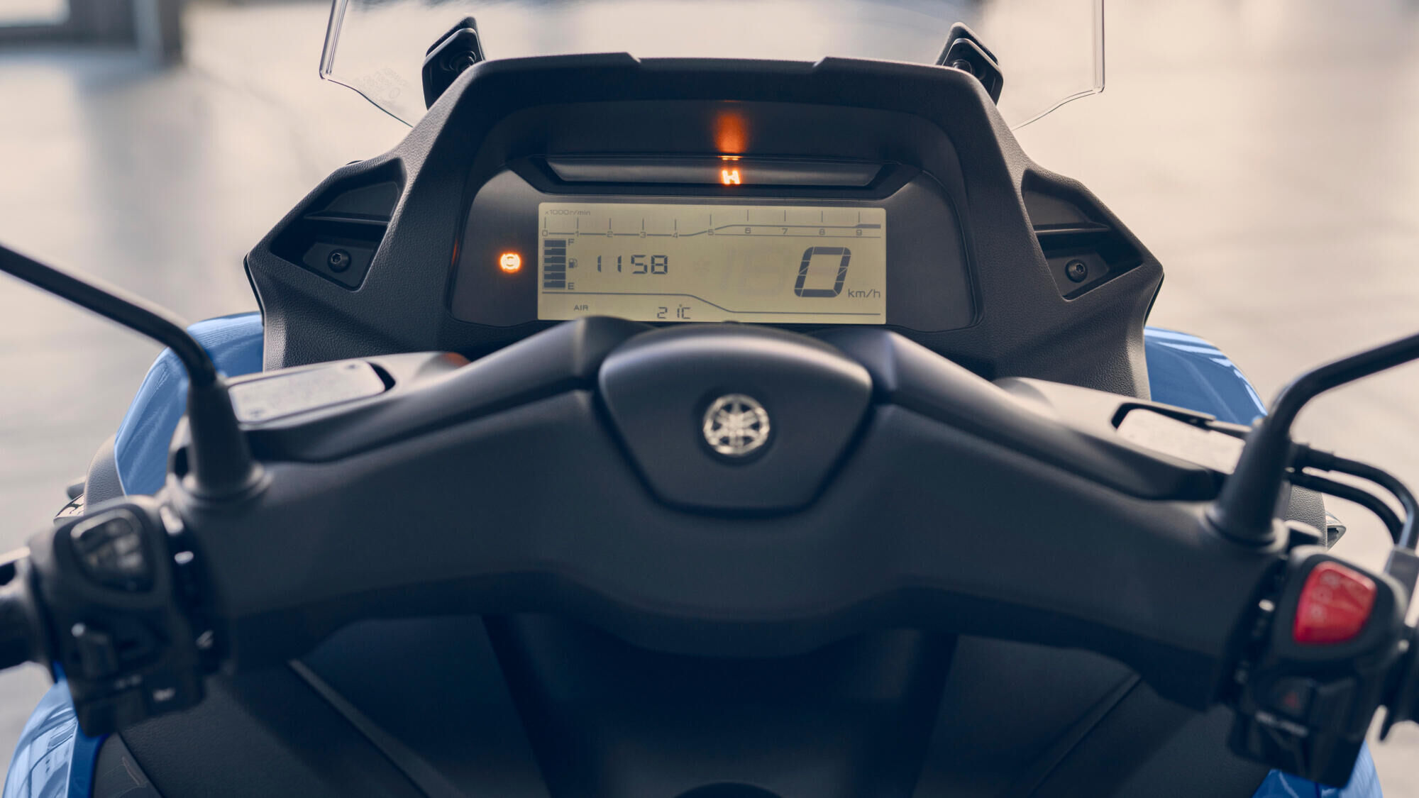 LCD-дисплей и качественная отделка 