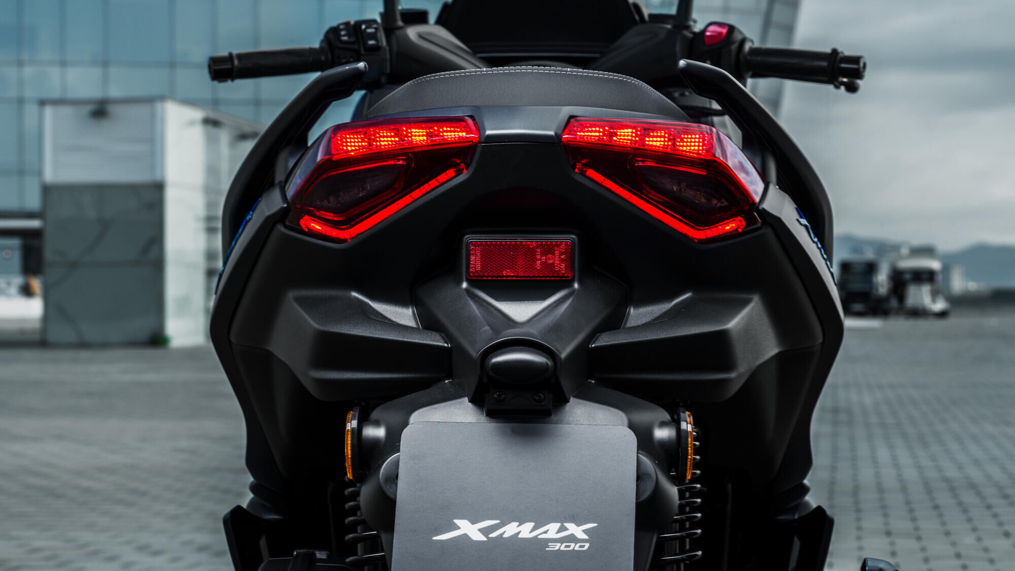 Світлодіодне освітлення 