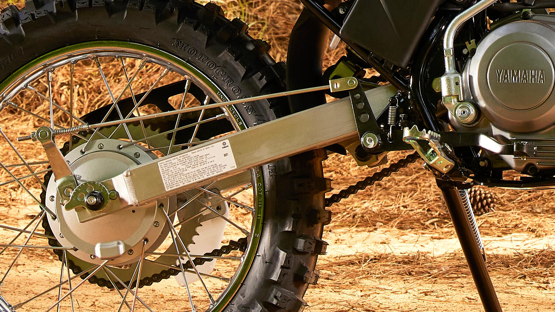 Прочная длинноходная передняя и задняя подвеска 