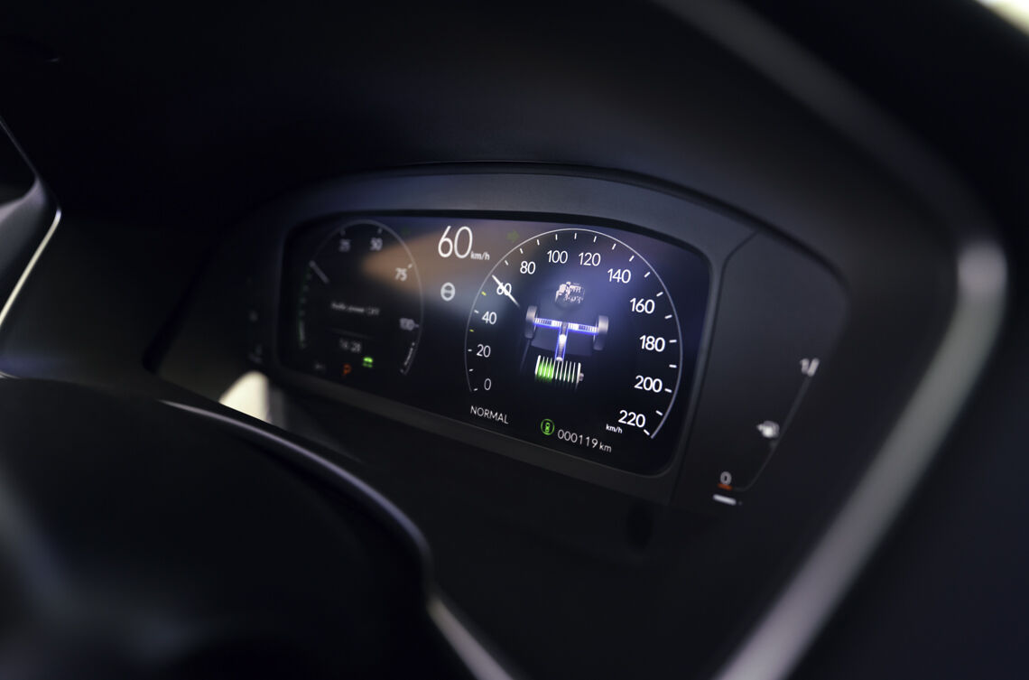 Цифровая панель приборов (диагональ 7")