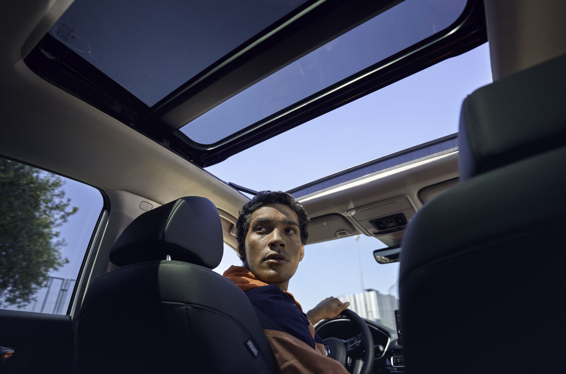 Панорамная крыша в комплектации Advance