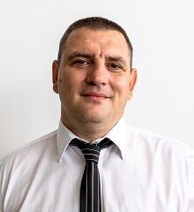 Максим Манжаюк