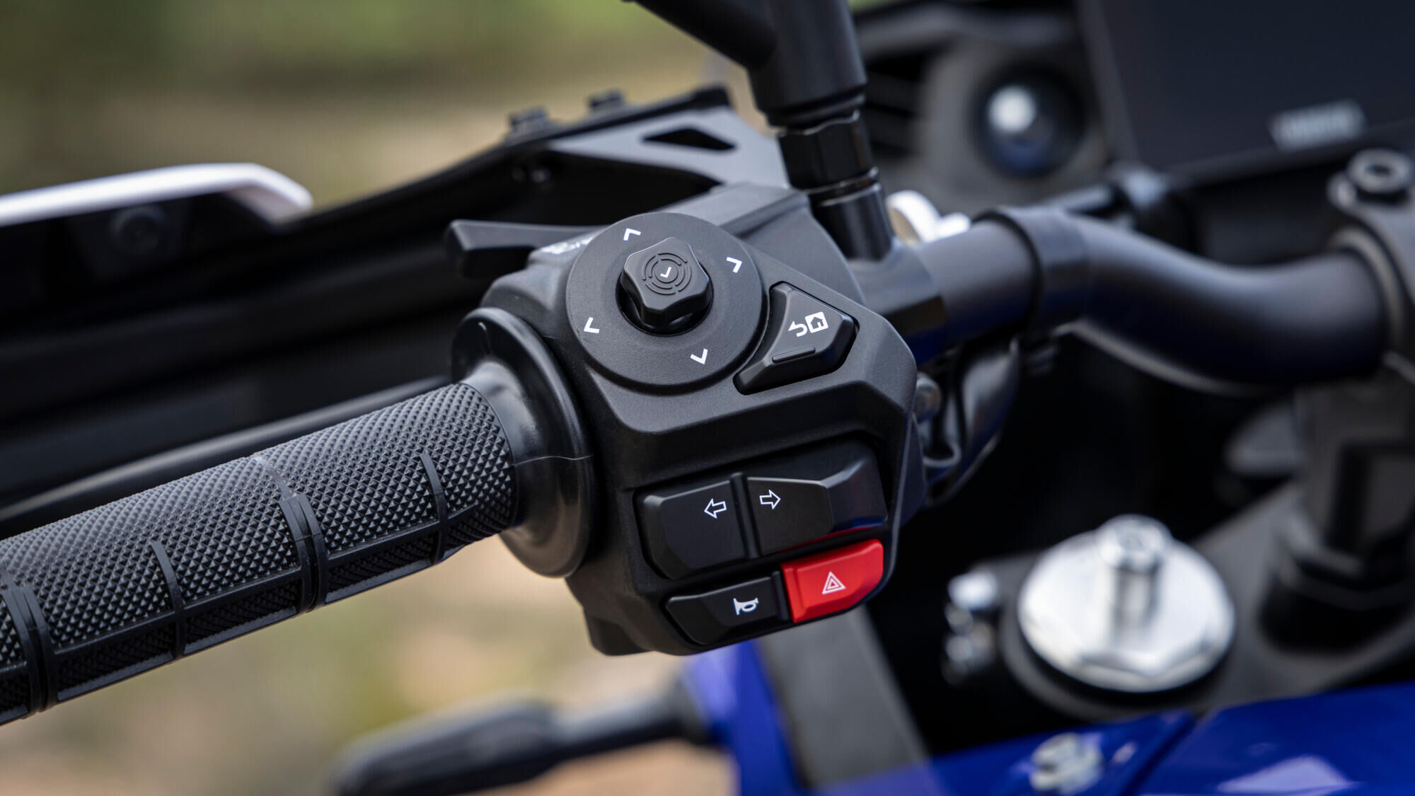 Новий інтуїтивно зрозумілий перемикач передач 