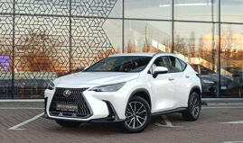 Lexus NX200