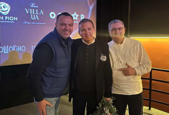 Віталій Джуринський відвідав допрем’єрний показ комедії «Потяг у 31 грудня»