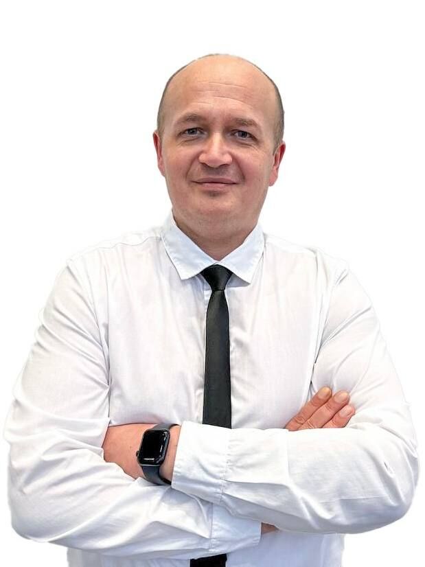 Євген Сокол