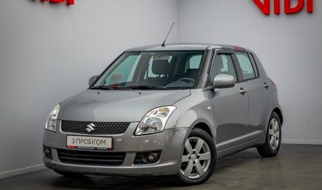 Suzuki Swift Suzuki Swift 92 л.с.