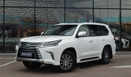 Lexus LX570