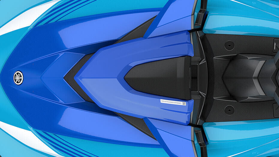 Високообертний 16-клапанний двигун DOHC об’ємом 1049 куб. см 