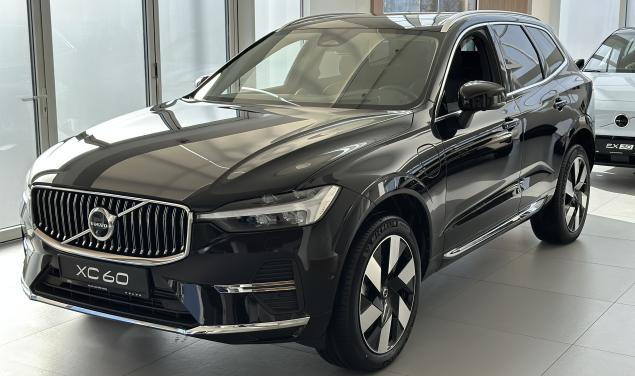 Volvo XC60 Recharge Ultra Bright Ultra Bright 453 к.с.