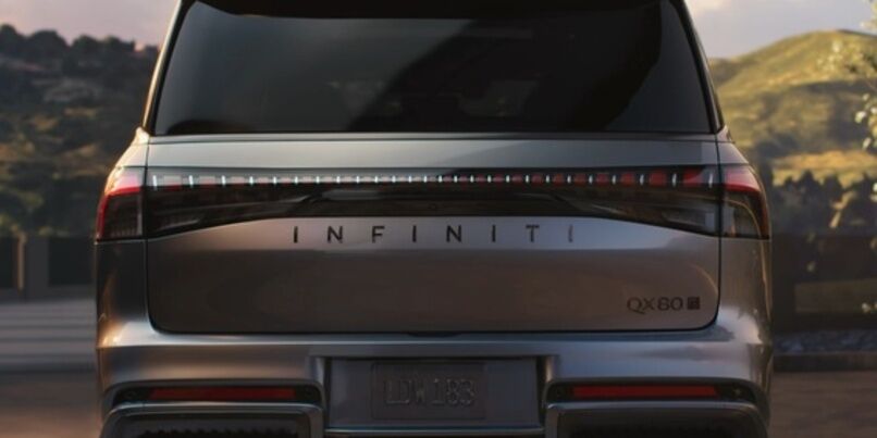 Світлодіодні задні ліхтарі на всю ширину