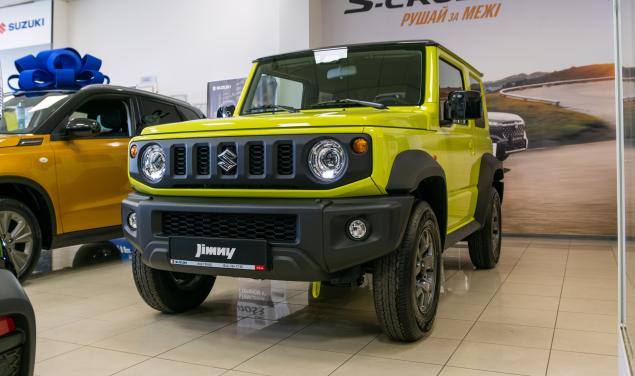Suzuki Jimny GLX GLX 102 л.с.