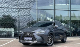 Lexus NX200