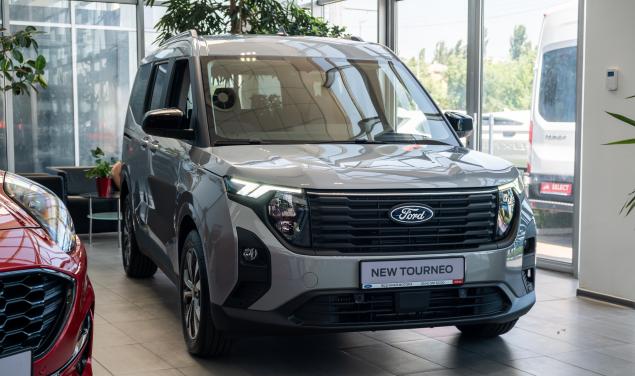 Ford Tourneo Courier TITANIUM TITANIUM 125 л.с.