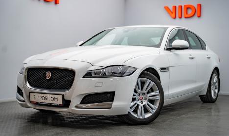 JAGUAR XF JAGUAR XF 180 л.с.
