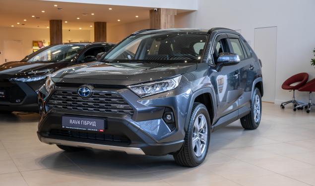 Toyota RAV4 Active+ Active+ 218 л.с.