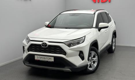 Toyota RAV4 Toyota RAV4 173 к.с.