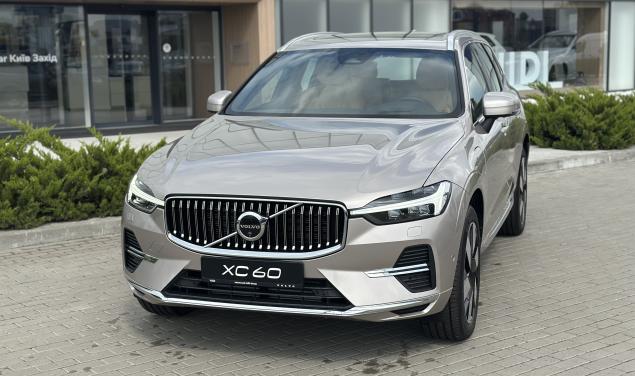 Volvo XC60 Recharge Ultra Bright Ultra Bright 453 к.с.